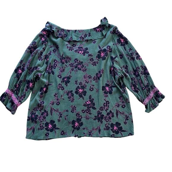 Bobeau Floral Ruffle Button Front Top Size 2X Olive Fuchsia 3/4 Sleeve Smocked - Picture 4 of 7